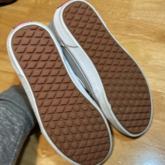 Like New Women Vans Filmore Vansguard high-top shoe - Picture 7 of 8